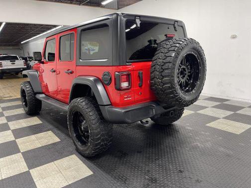 Firecracker Red Clearcoat 2018 Jeep Wrangler Unlimited Sport