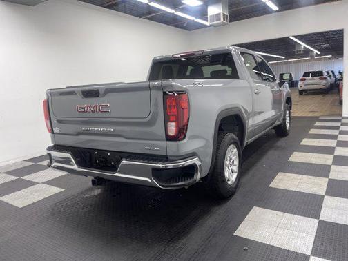 2024 GMC Sierra 1500 SLE