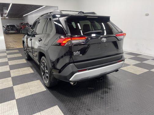 2020 Toyota RAV4 Adventure