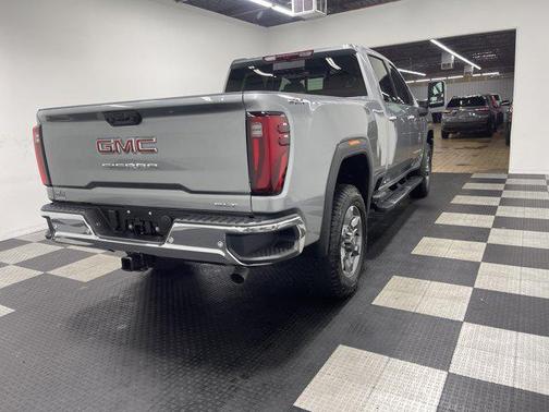 2026 GMC Sierra 2500 SLT