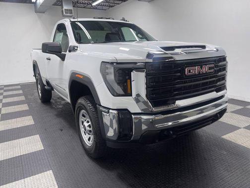 2025 GMC Sierra 3500 Base