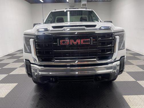 2025 GMC Sierra 3500 Base