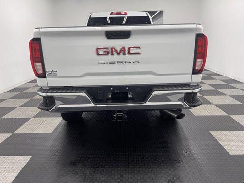 2025 GMC Sierra 3500 Base