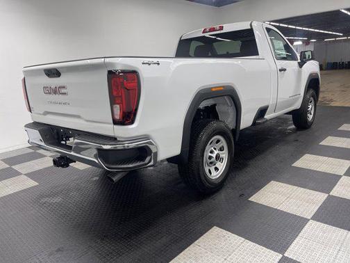 2025 GMC Sierra 3500 Base