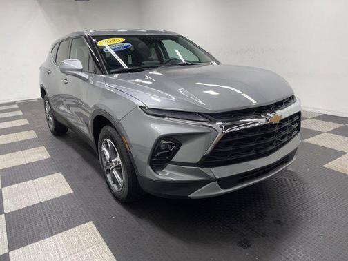 Sterling Gray Metallic 2025 Chevrolet Blazer 2LT