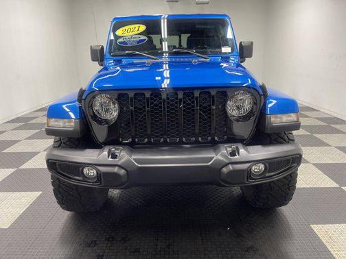 2021 Jeep Gladiator Willys 4x4