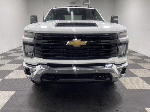 2025 Chevrolet Silverado 3500 WT
