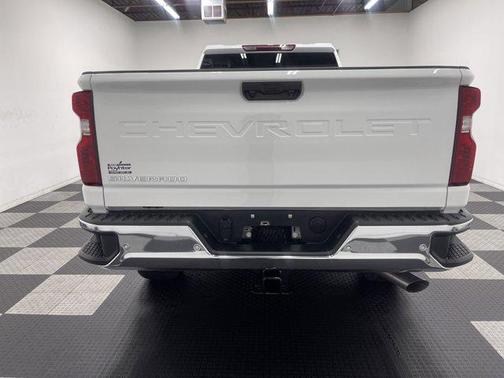 2025 Chevrolet Silverado 3500 WT