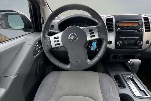 Super Black 2015 Nissan Frontier S
