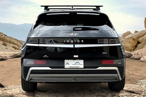 2025 Hyundai IONIQ 5 SEL