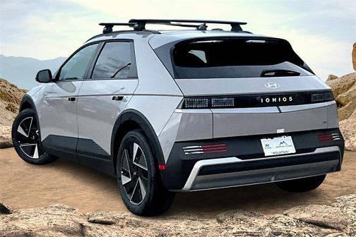 2025 Hyundai IONIQ 5 SEL