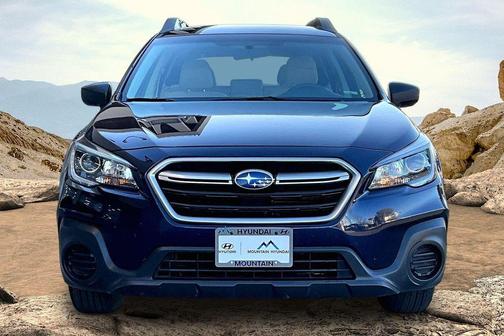 Dark Blue 2018 Subaru Outback 2.5i