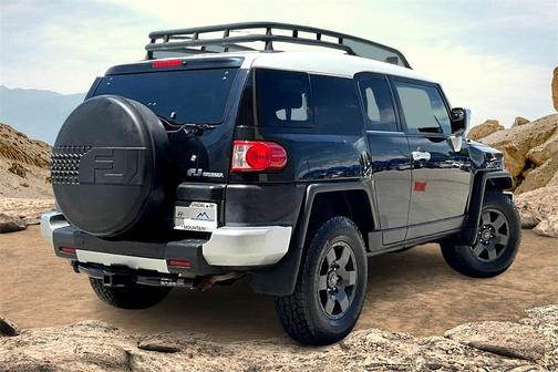 2007 Toyota FJ Cruiser Base (Retail Orders Only) (A5)