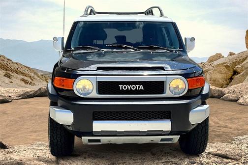 2007 Toyota FJ Cruiser Base (Retail Orders Only) (A5)