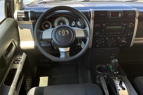 2007 Toyota FJ Cruiser Base (Retail Orders Only) (A5)