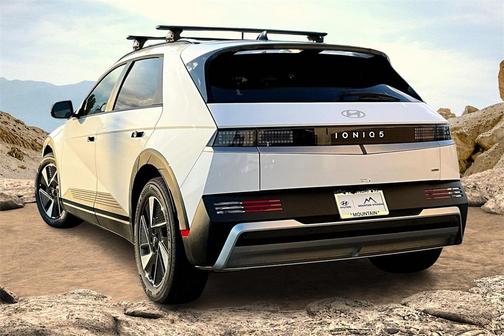 2025 Hyundai IONIQ 5 SEL