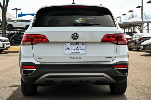 2022 Volkswagen Taos 1.5T SE