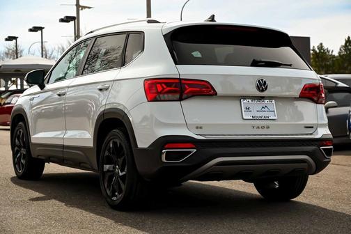 2022 Volkswagen Taos 1.5T SE