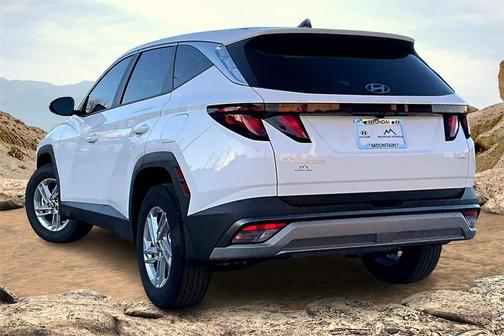 2025 Hyundai TUCSON SE