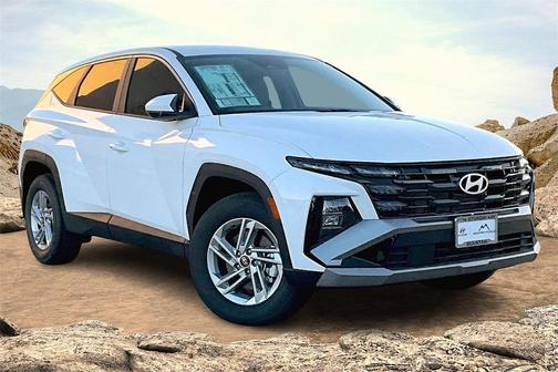 2025 Hyundai TUCSON SE