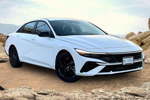 White Pearl 2026 Hyundai ELANTRA SEL SPORT PREMIUM