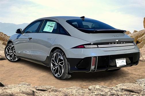 2025 Hyundai IONIQ 6 SEL