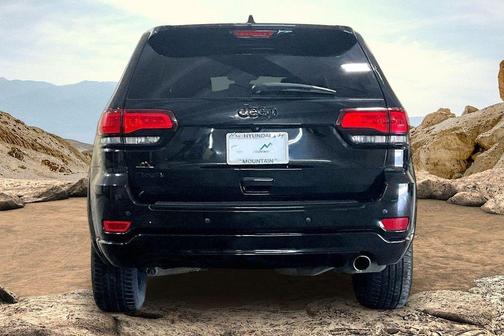 Diamond Black 2018 Jeep Grand Cherokee Altitude