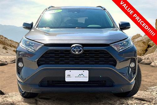 2019 Toyota RAV4 Hybrid XLE