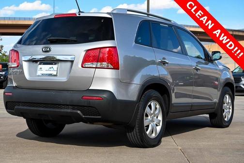 2013 Kia Sorento LX