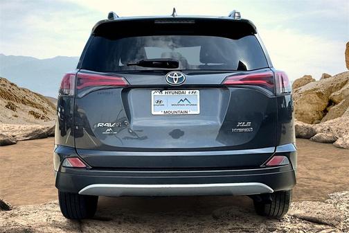 2016 Toyota RAV4 Hybrid XLE