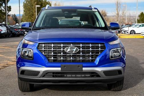 2025 Hyundai VENUE SEL