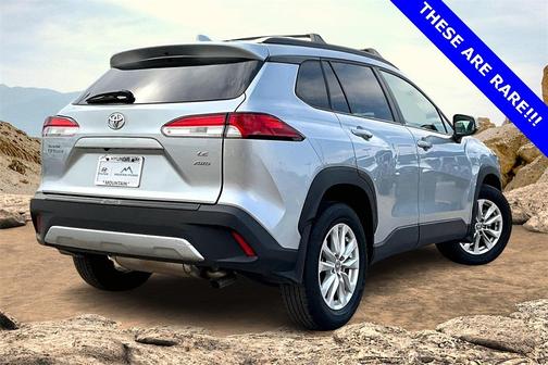 2022 Toyota Corolla Cross LE