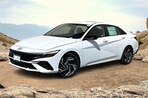 2025 Hyundai ELANTRA HEV SEL Sport
