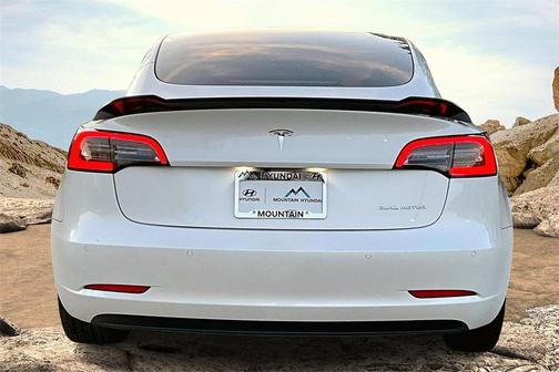2021 Tesla Model 3 Long Range