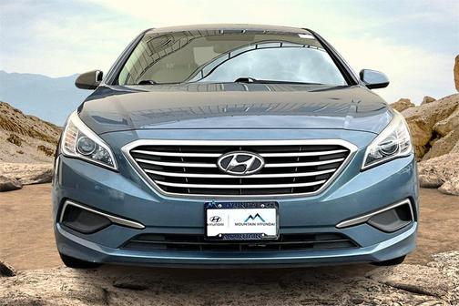 2016 Hyundai SONATA SE