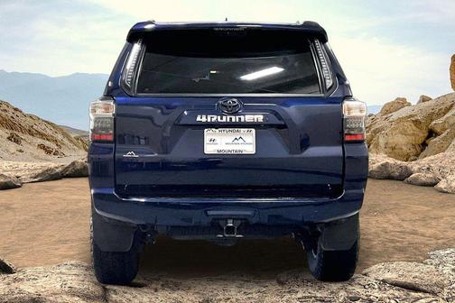 Nautical Blue Metallic 2022 Toyota 4Runner SR5