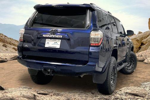Nautical Blue Metallic 2022 Toyota 4Runner SR5