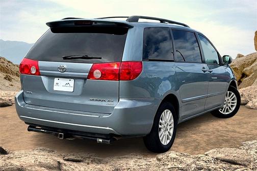 2009 Toyota Sienna XLE