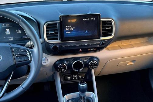 2024 Hyundai VENUE Limited