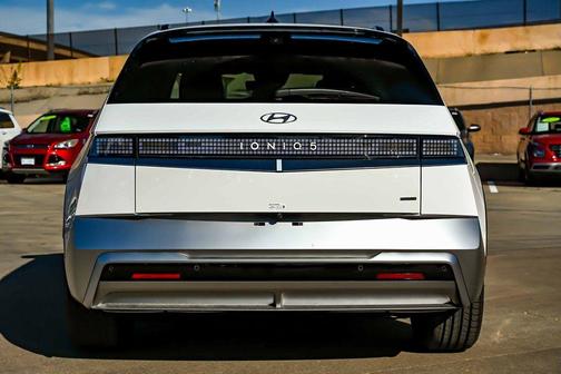 2025 Hyundai IONIQ 5 Limited