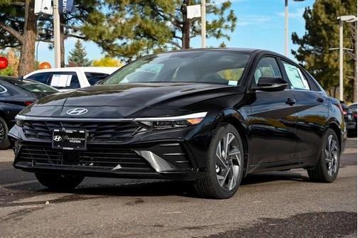2025 Hyundai ELANTRA HEV Limited