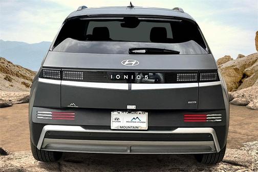 2025 Hyundai IONIQ 5 SEL