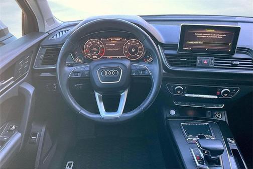 2018 Audi Q5 2.0T Prestige