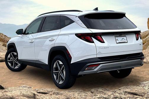 White Pearl 2026 Hyundai TUCSON SEL