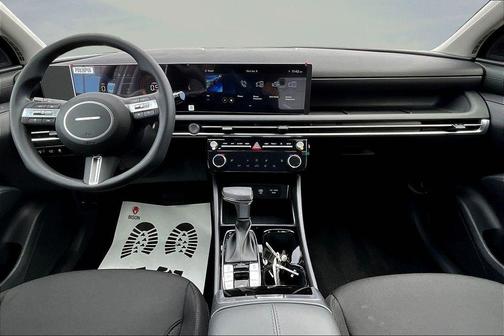White Pearl 2026 Hyundai TUCSON SEL