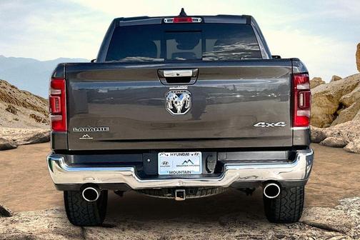 Crystal Metallic 2021 RAM 1500 Laramie