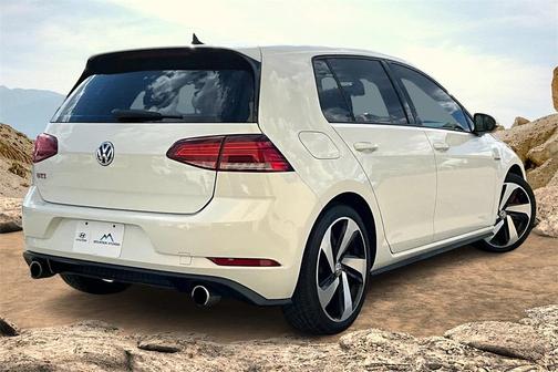 2019 Volkswagen Golf GTI 2.0T SE