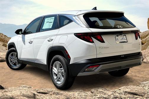 2025 Hyundai TUCSON SE