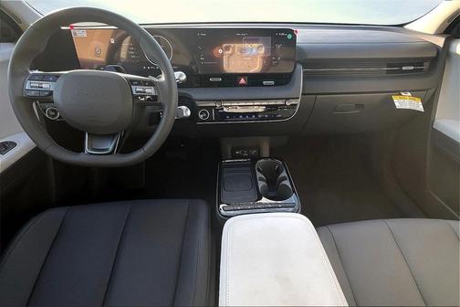 2025 Hyundai IONIQ 5 SEL