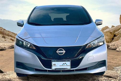 2023 Nissan Leaf S